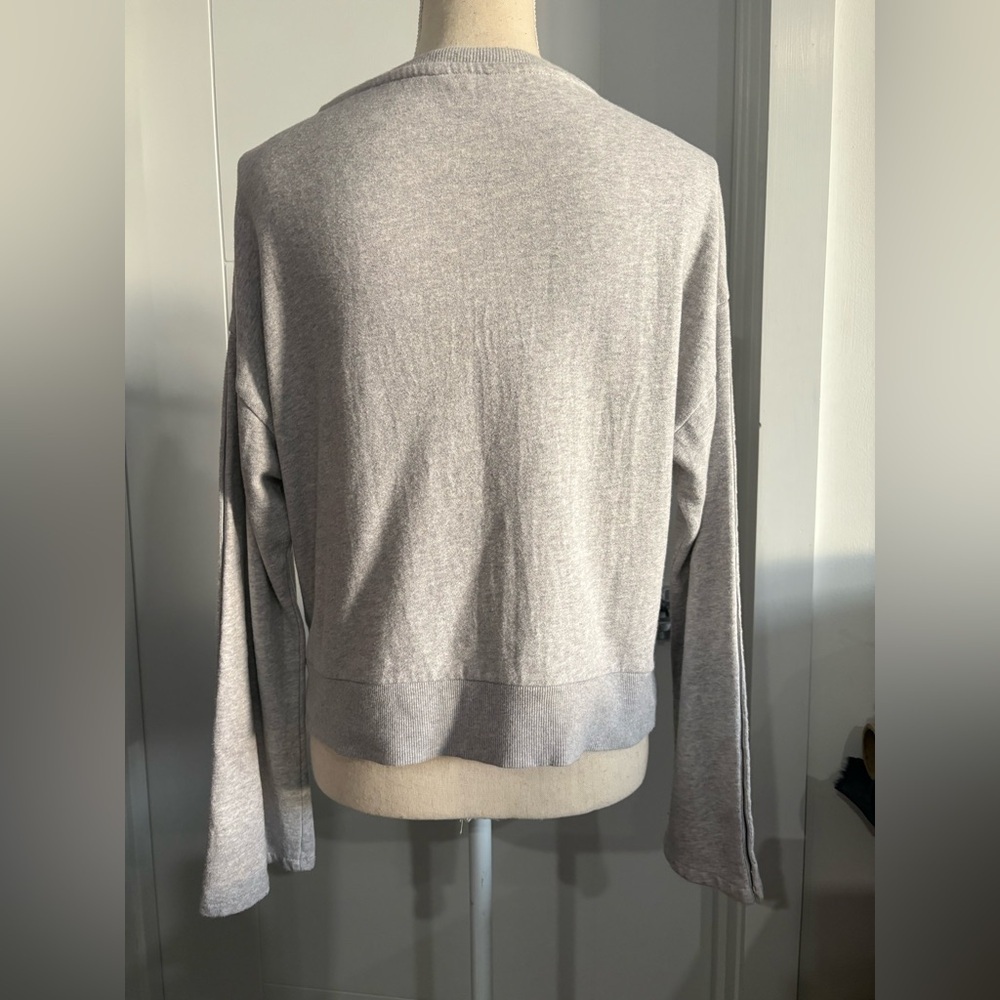 Joe’s Collection Gray Long Sleeve Sweater with Button Accents - Picture 5 of 7